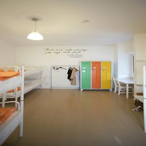 Dormitory Room Mixed